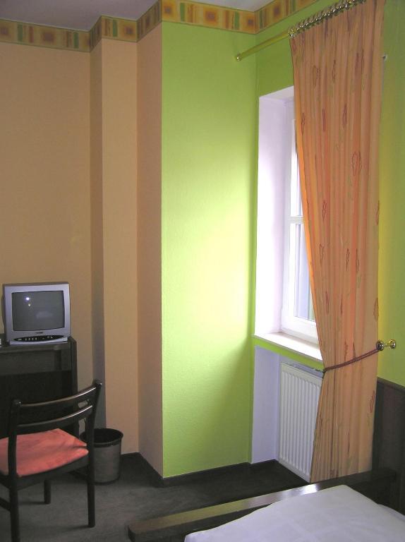Hotel Pfaffenhof Lich Стая снимка